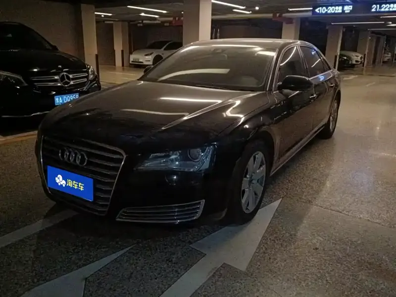 Audi A8, 2012