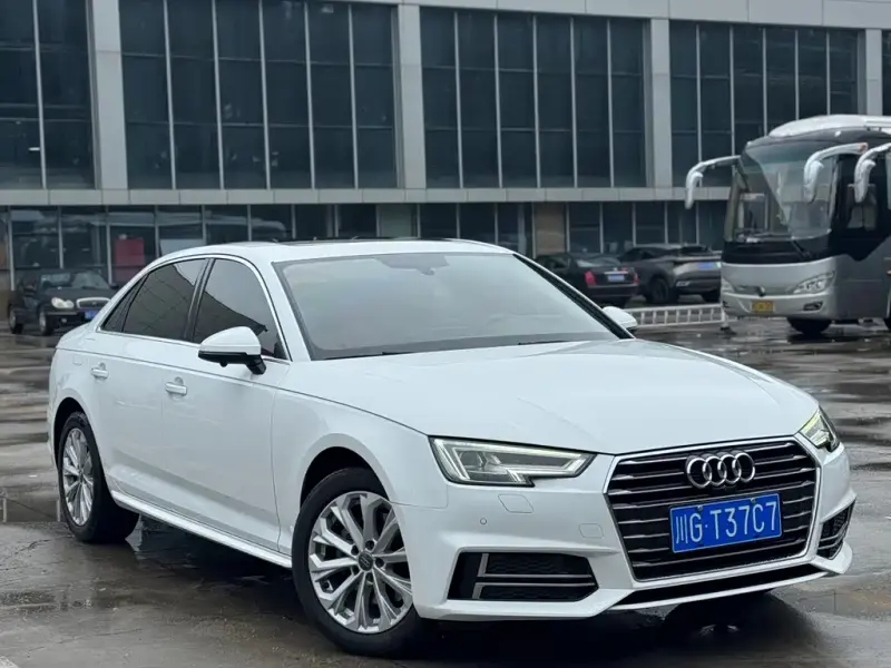 Audi A4L, 2019