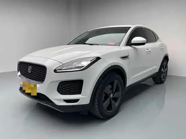 Jaguar E-PACE, 2021