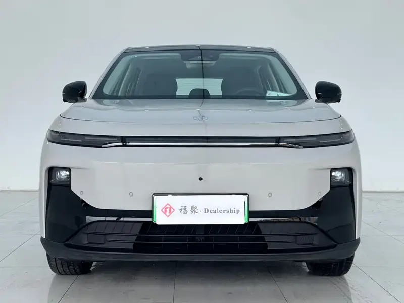 Leapmotor B10, 2025