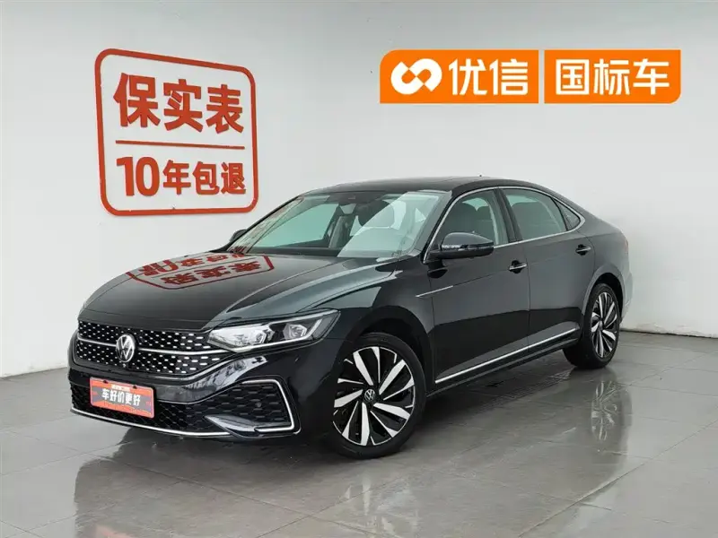 Volkswagen Passat, 2022