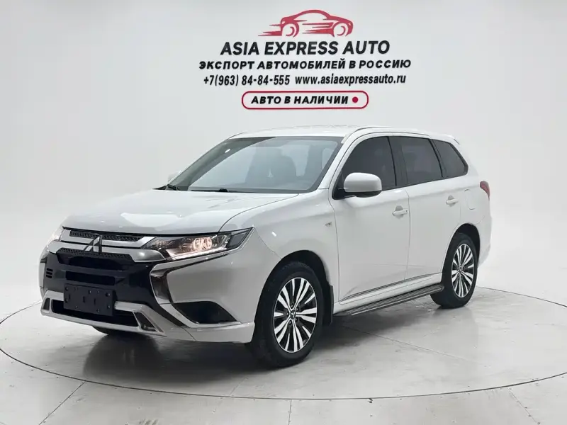 Mitsubishi Outlander, 2022
