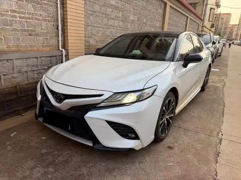 Toyota Camry, 2020