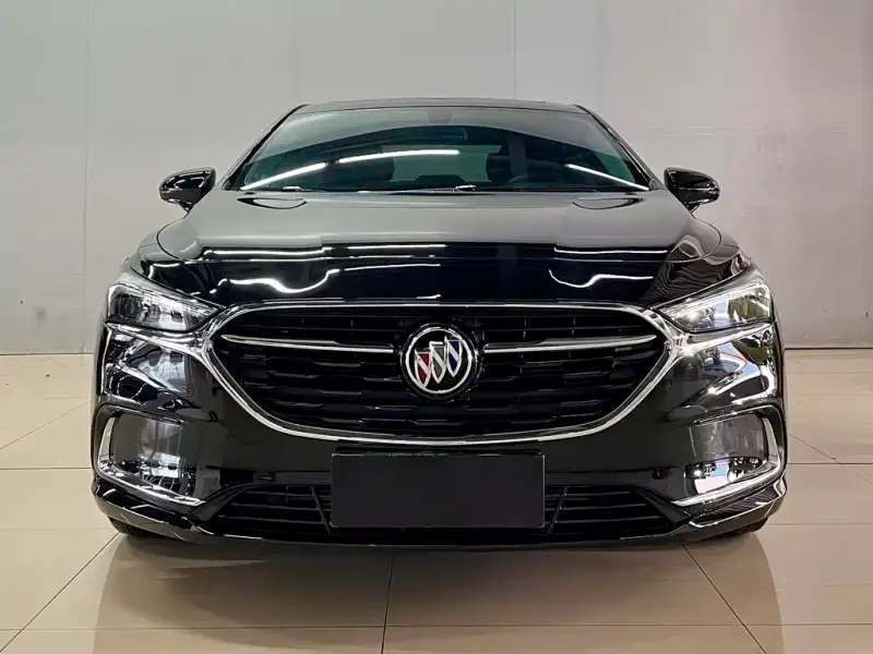 Buick LaCrosse, 2022