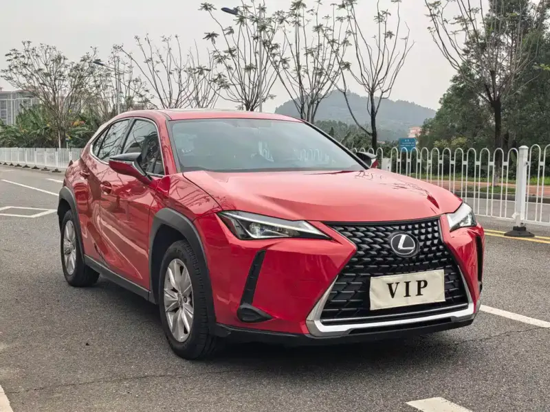 Lexus UX, 2022
