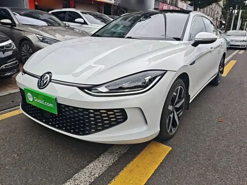 Volkswagen Lamando, 2023