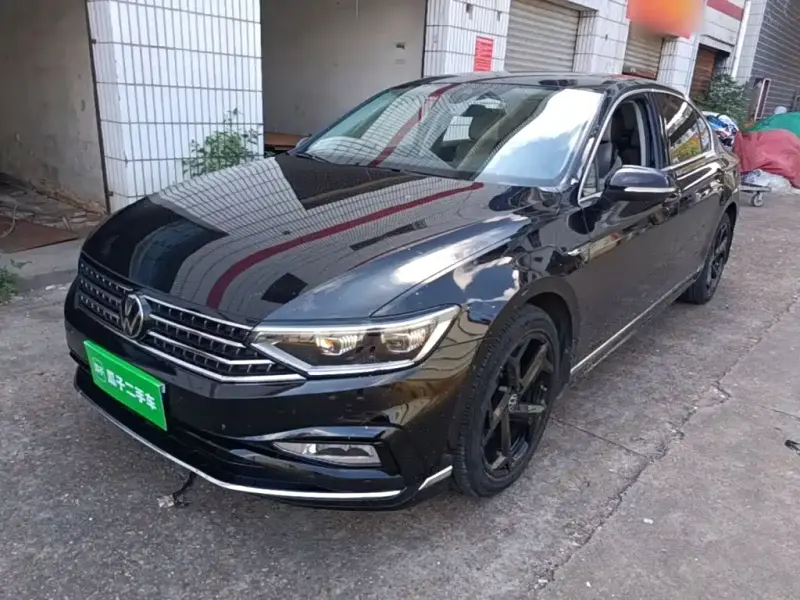 Volkswagen Magotan, 2023