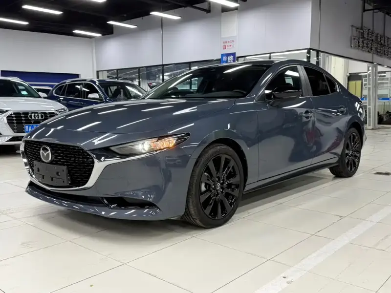 Mazda 3 Axela, 2023