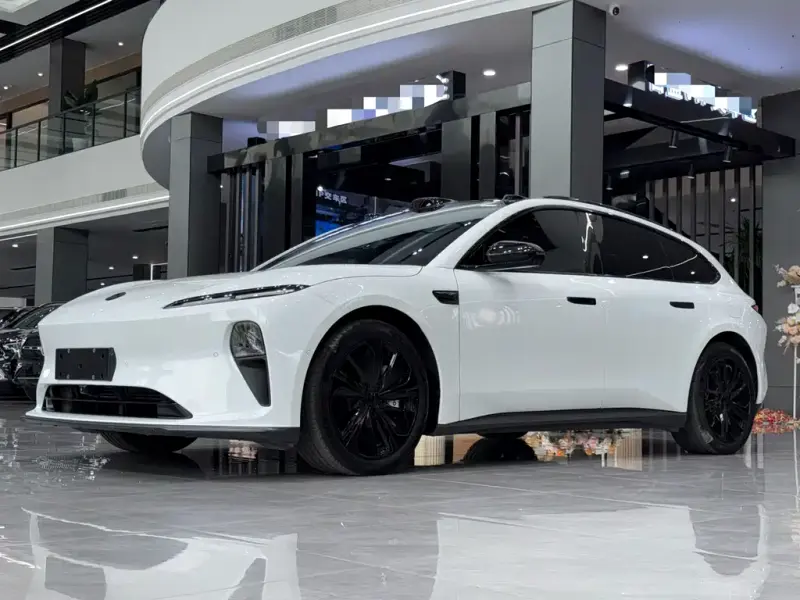 NIO ET5T, 2024