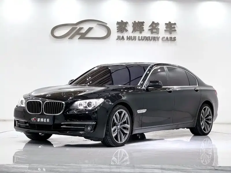 BMW 7 Series, 2012