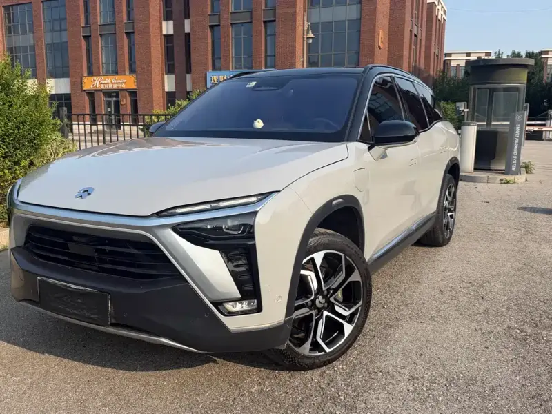 NIO ES8, 2021