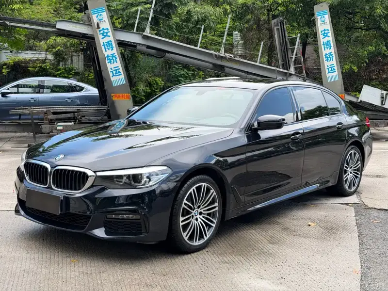 BMW 5 Series, 2019
