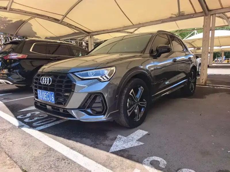 Audi Q3, 2022