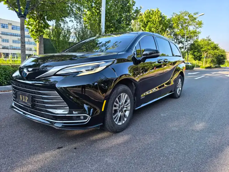 Toyota Sienna, 2022