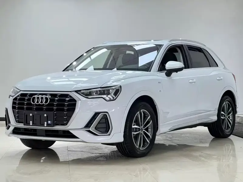 Audi Q3, 2023