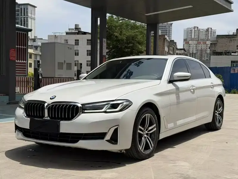 BMW 5 Series, 2021