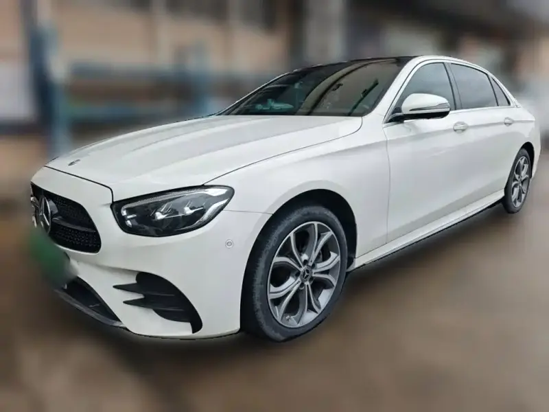 Mercedes-Benz E-Class, 2022
