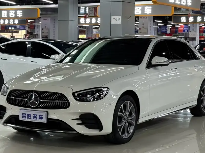 Mercedes-Benz E-Class, 2023