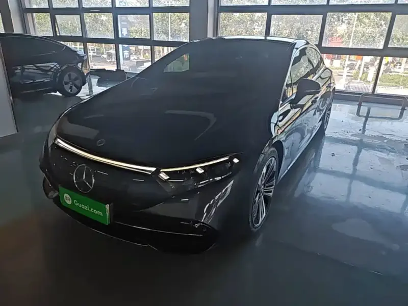 Mercedes-Benz EQS, 2024