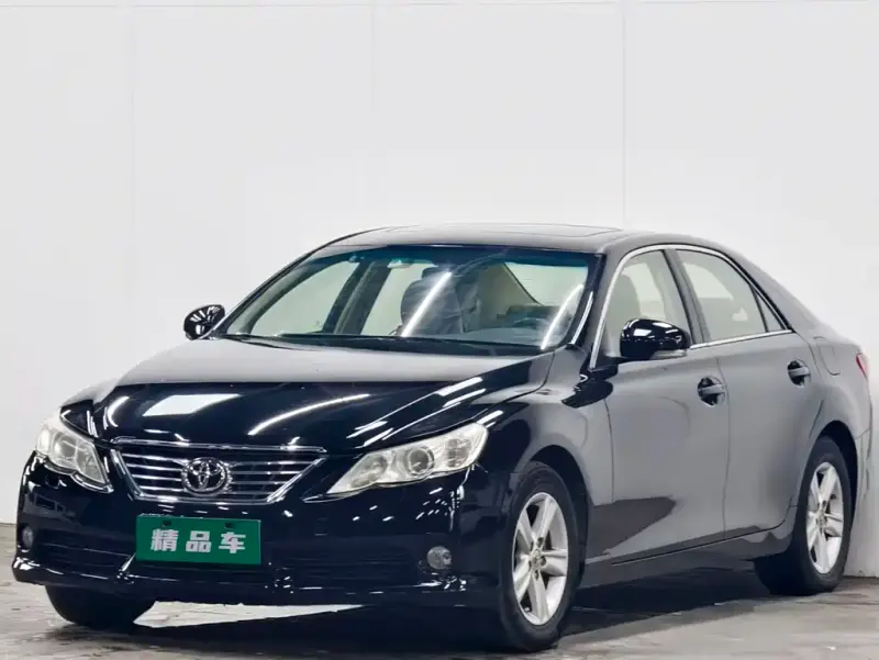 Toyota Reiz, 2012