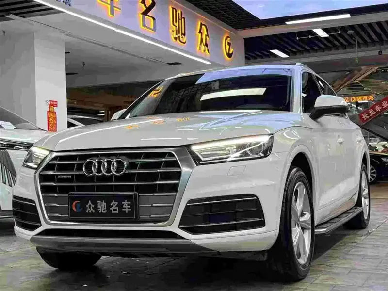Audi Q5L, 2019