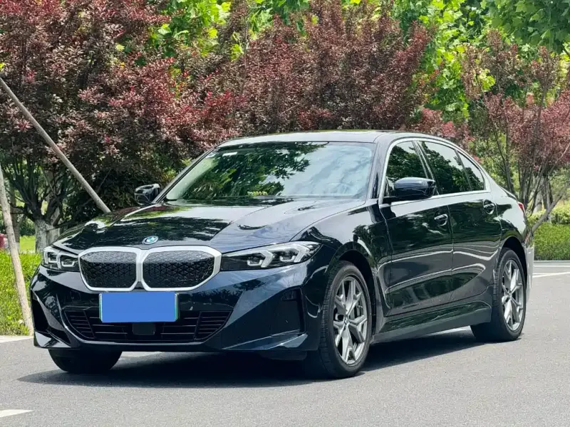 BMW i3, 2025