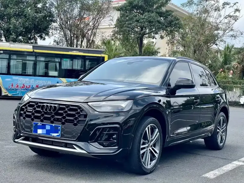 Audi Q5L, 2023