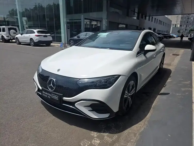 Mercedes-Benz EQE, 2025