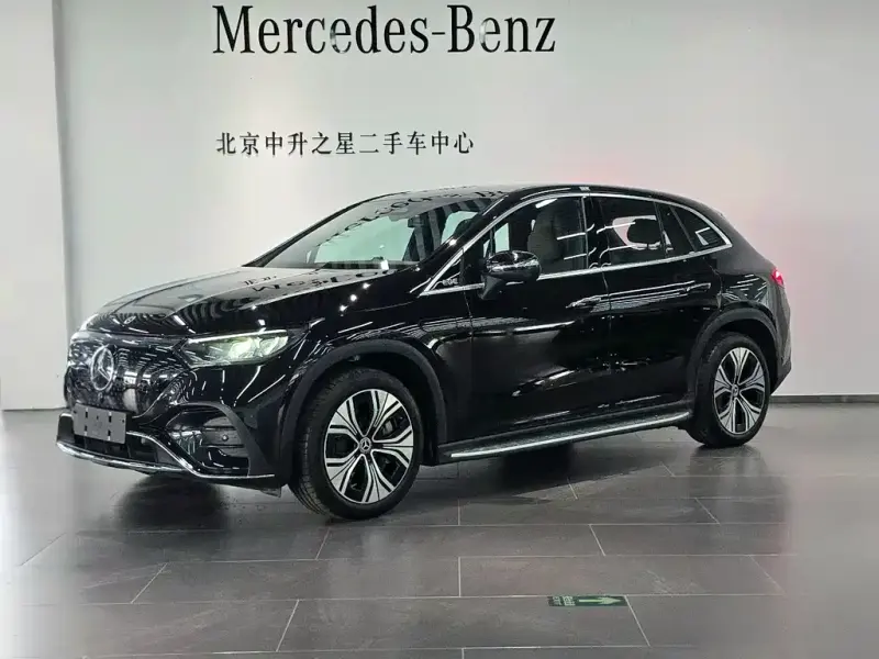 Mercedes-Benz EQE SUV, 2025