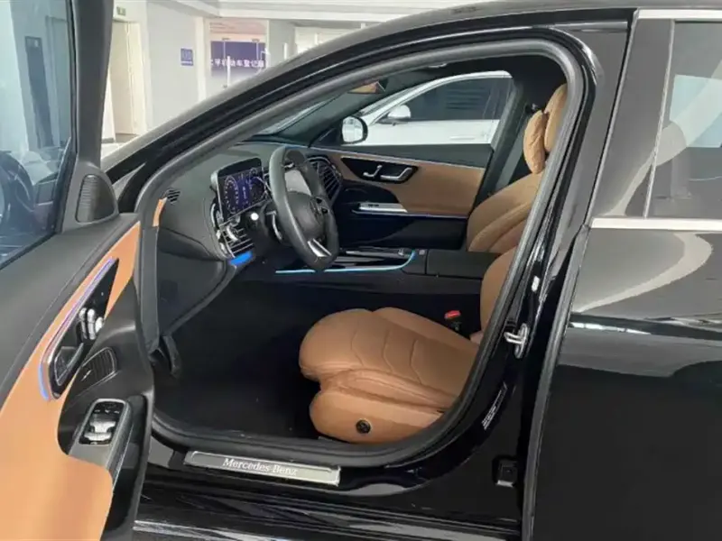 Mercedes-Benz E-Class, 2024