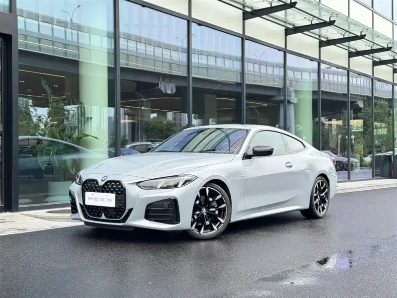 BMW 4 Series, 2025