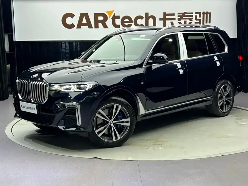 BMW X7, 2021