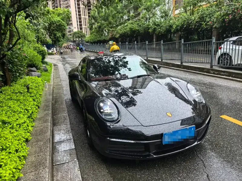 Porsche 911, 2021
