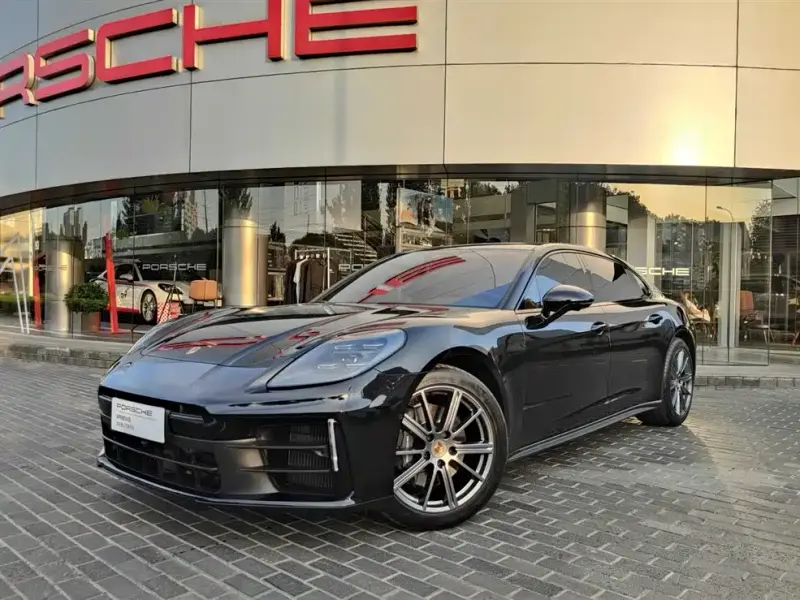 Porsche Panamera, 2024