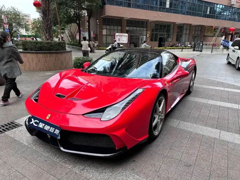 Ferrari 458, 2011