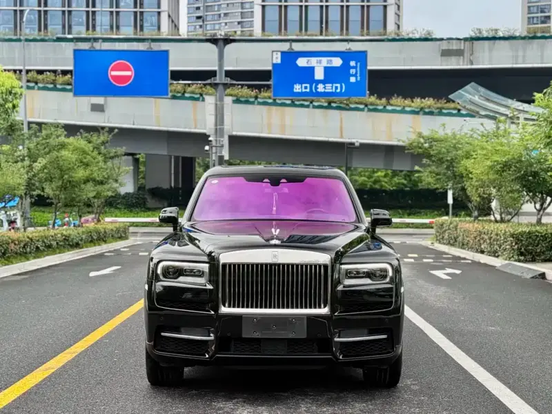 Rolls-Royce Cullinan, 2022