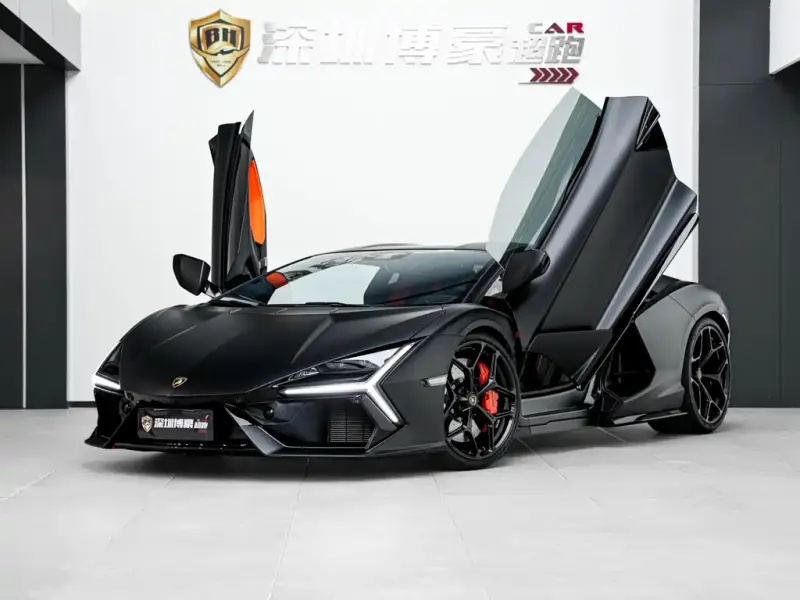 Lamborghini Revuelto, 2025
