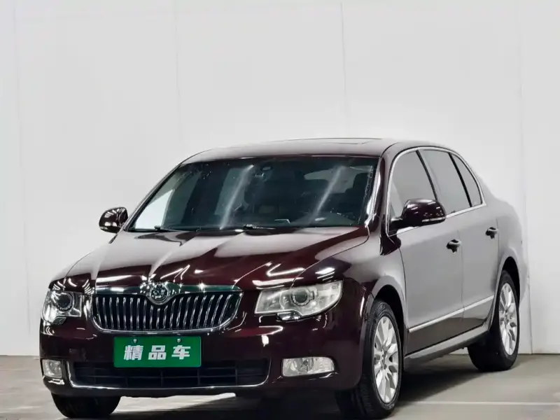 Skoda Superb, 2011
