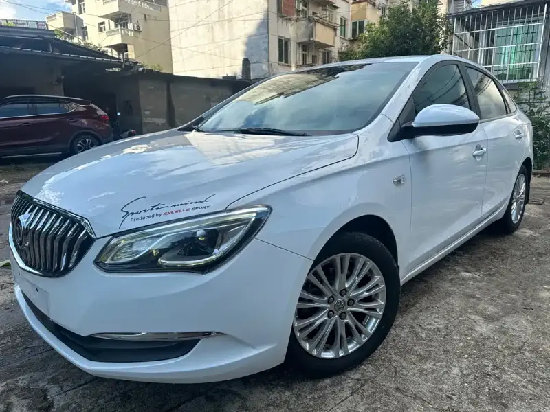 Buick Excelle, 2017