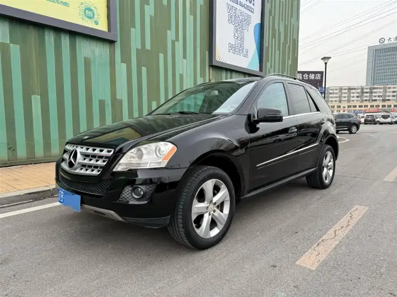 Mercedes-Benz M-Class, 2011