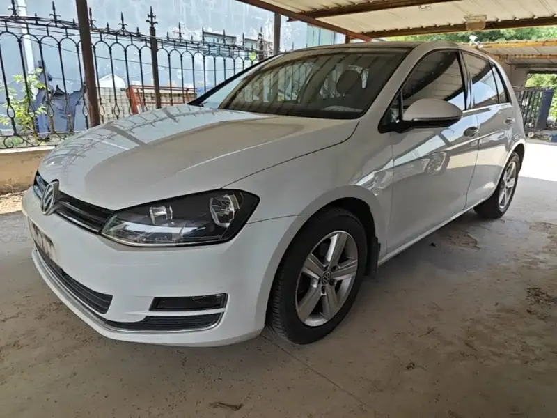 Volkswagen Golf, 2015