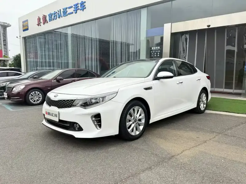 Kia K5, 2017