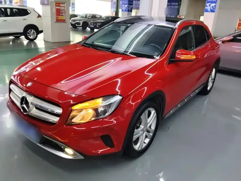 Mercedes-Benz GLA, 2016