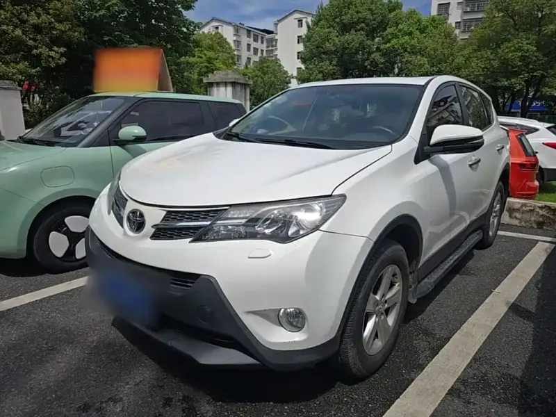Toyota RAV4, 2014