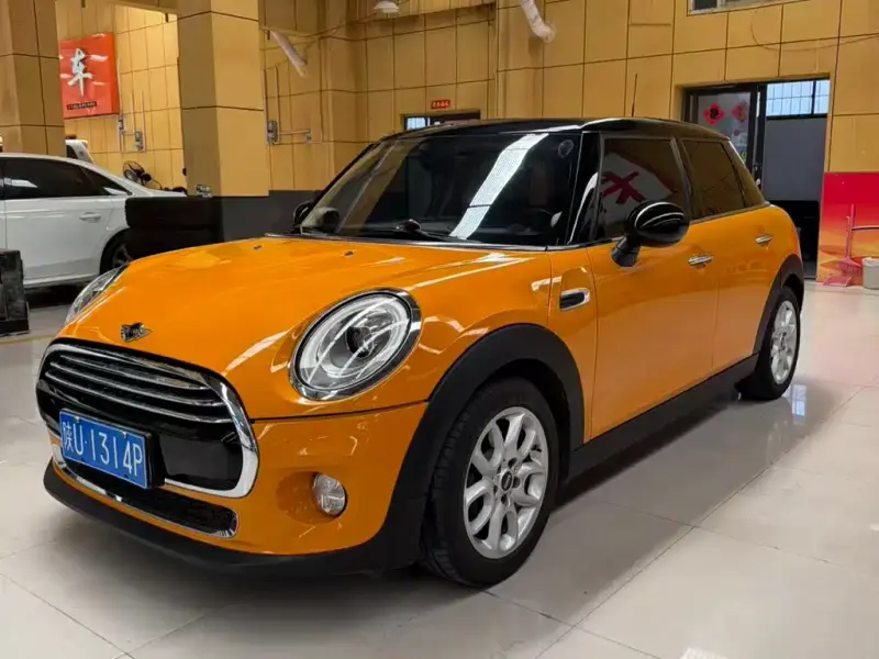 MINI Mini, 2015