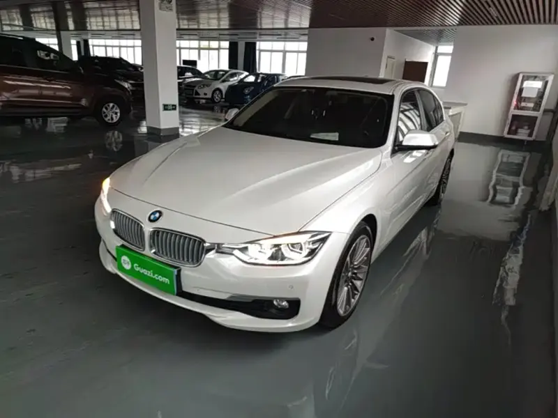 BMW 3 Series, 2019