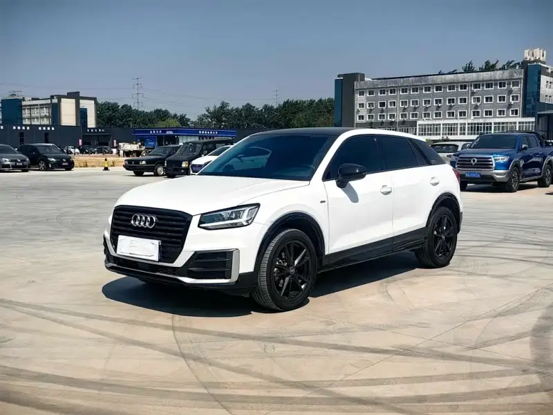 Audi Q2L, 2020
