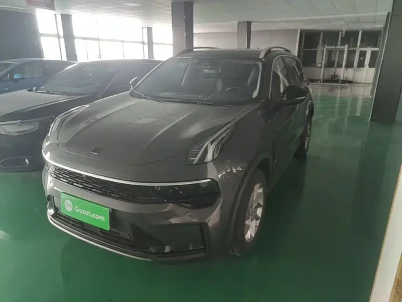 Lynk & Co 01, 2024