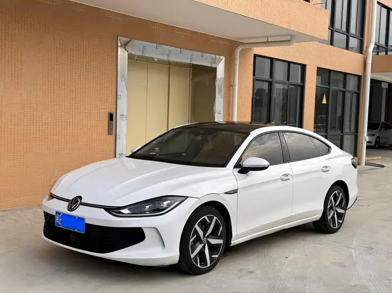 Volkswagen Lamando, 2023