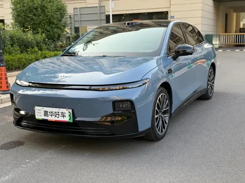Leapmotor B01, 2025